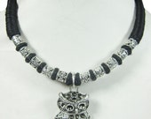 arisan handcrafted Silver Necklace Rare Vintage Owl Pendant Choker Necklace Vintage holiday gift