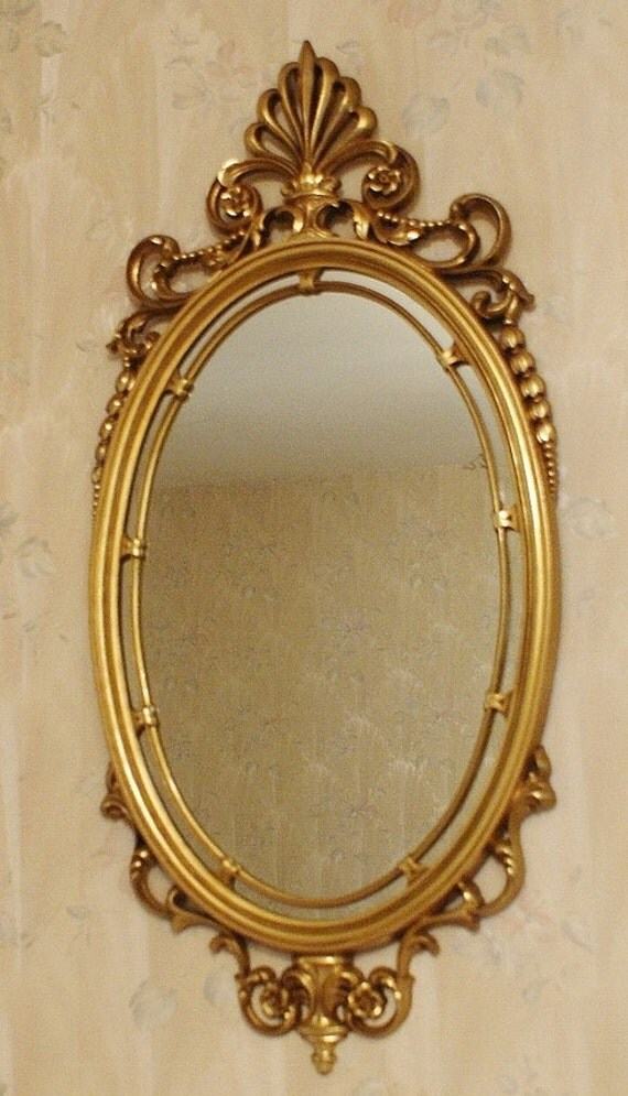 Vintage Syroco Circa 1960s Mirror Vintage Oval by ginnysEarlyAttic