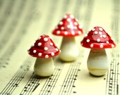 Lampwork  Bead - mushroom -