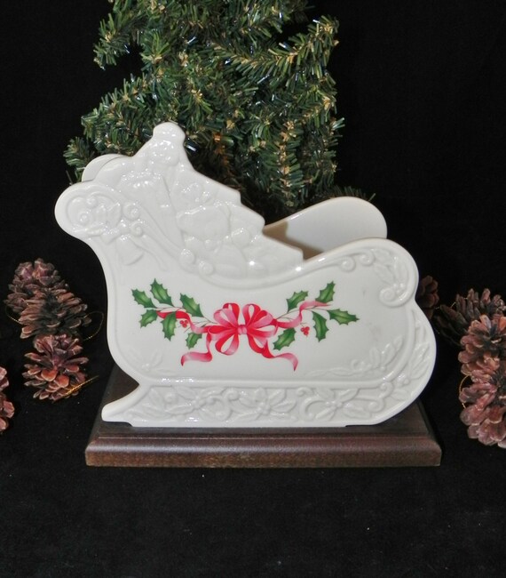 Lenox Christmas Sleigh Napkin Holder