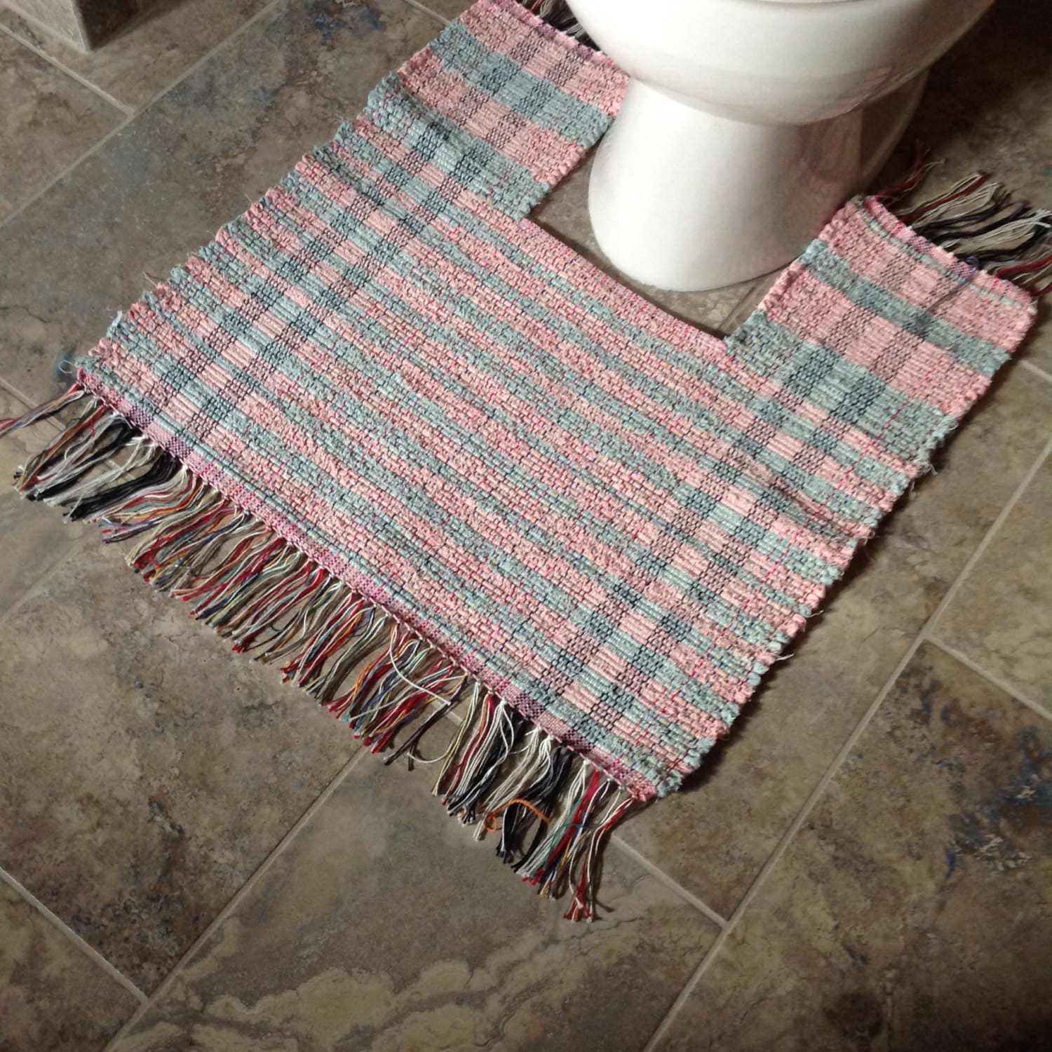contour bath rug
