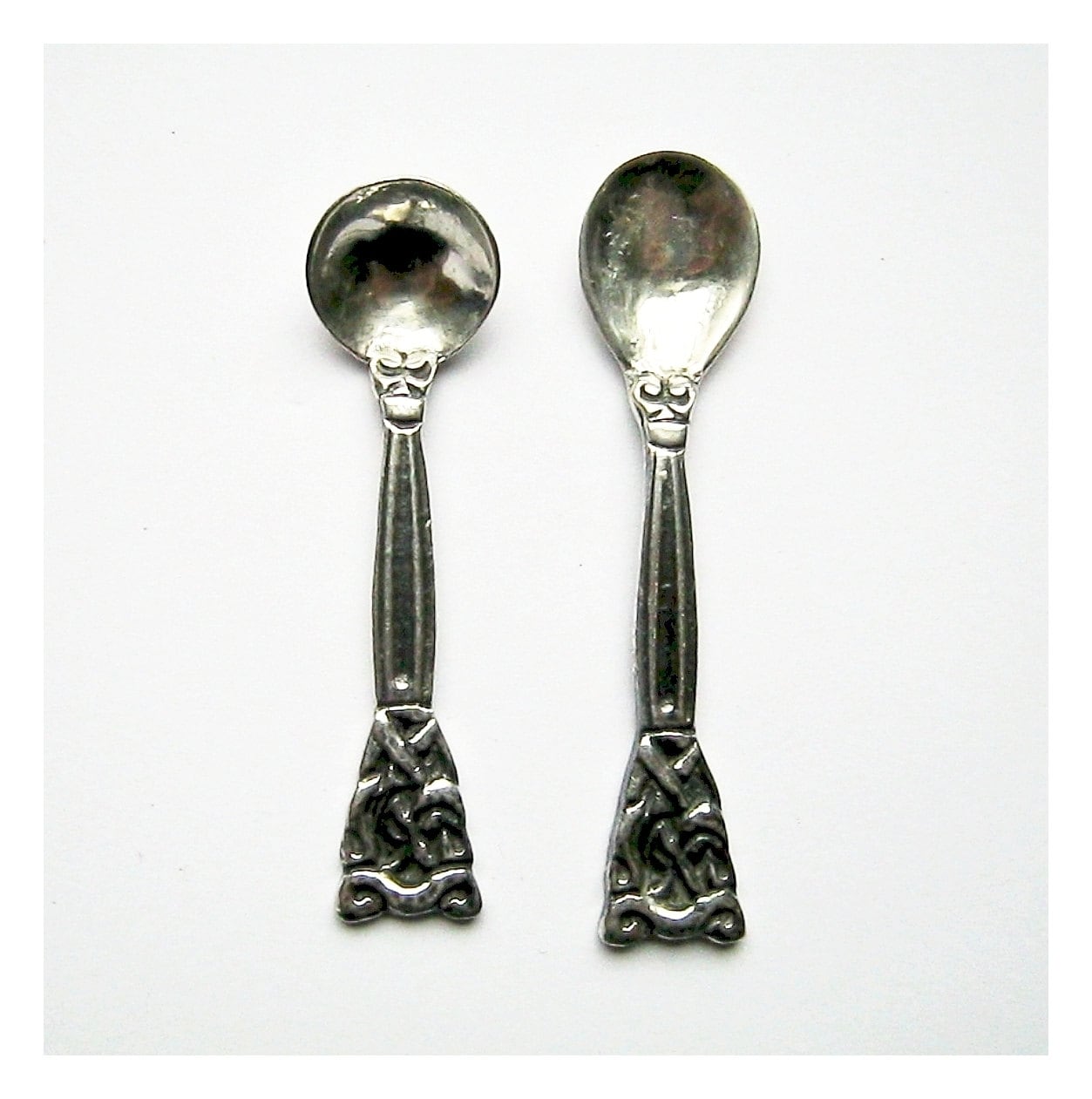 1950s Pair small sterling silver salt and pepper condiment spoons