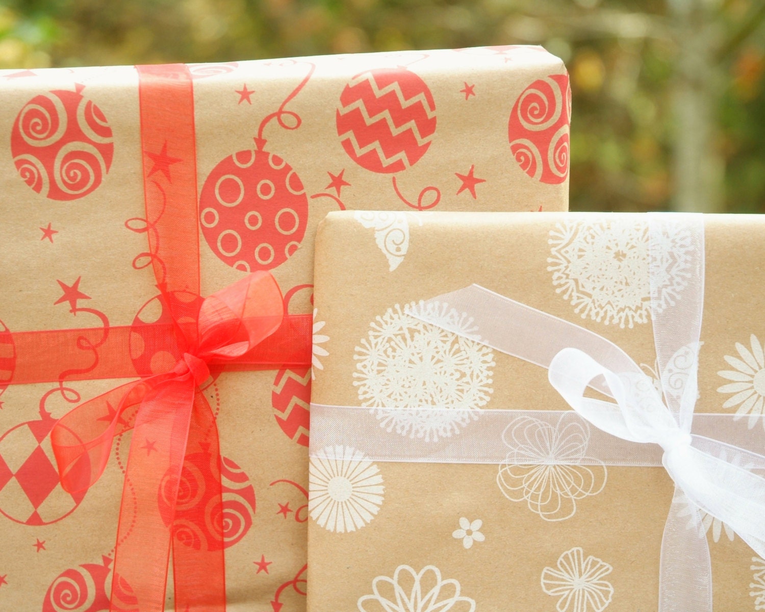 Gift Wrapping Service Add On from ThomasHouhaDesigns on Etsy Studio