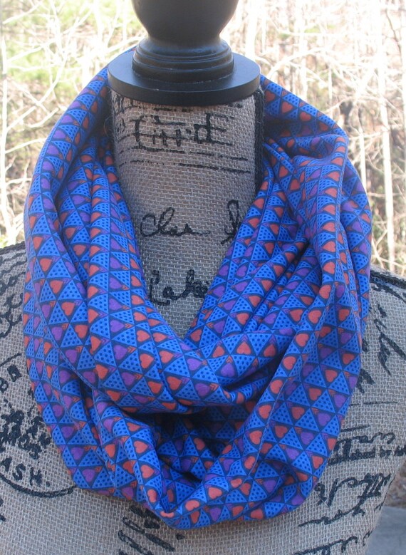 Infinity Pocket Scarf travel scarf by beetreestitchery on Etsy