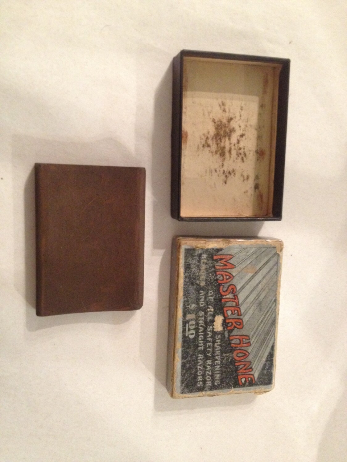 Vintage Master Hone Sharpening Stone for Razors