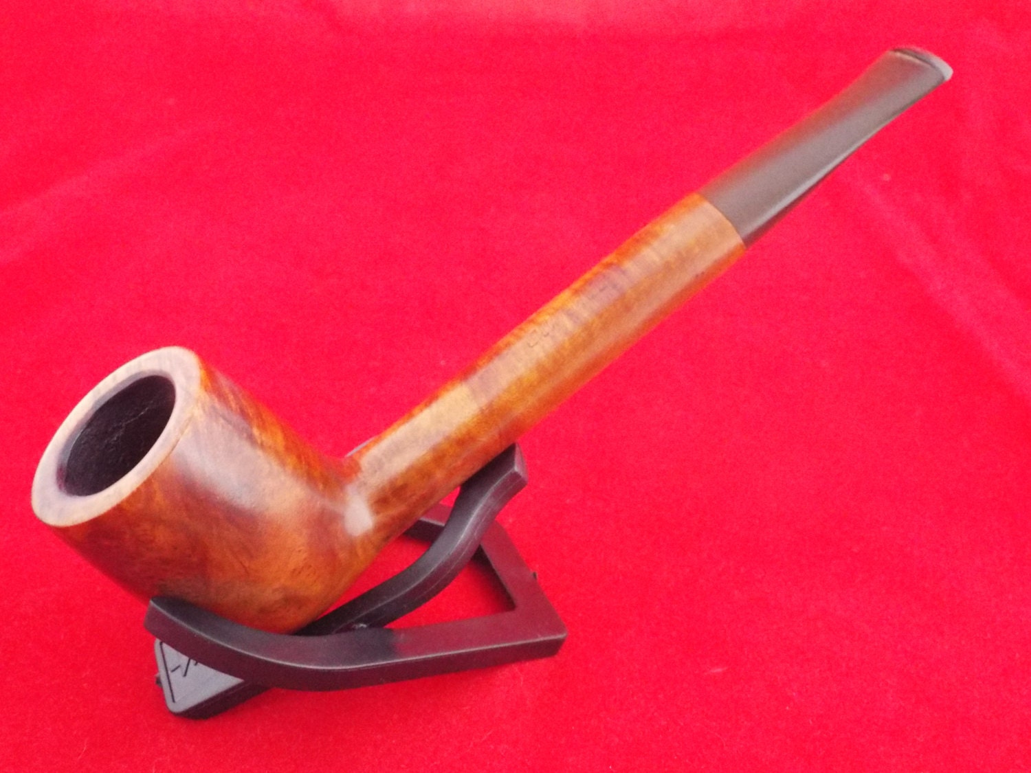 Estate Pipe Edwards Pipe and Tobacco Tampa FL. Nearly