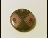 Skull Plaid Button