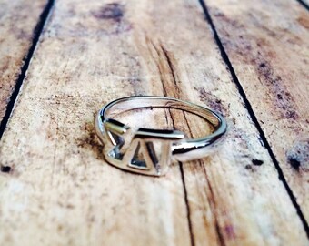 Sigma Delta Tau Classic Letter Ring | Sorority Ring | Sigma Delta Tau Ring | SDT Ring | Sigma Delta Tau Jewelry | Sorority Jewelry