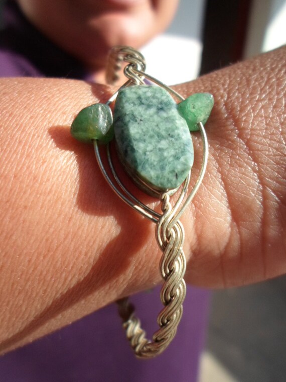 Guatemalan MAYA JADE BRACELET. by GUATEMAYAHANDCRAFTS on Etsy