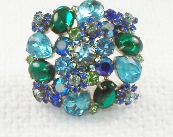 Vintage Large Juliana Style Green and Blue Rhinestone Brooch Pin 50's 60's Rhinestone Brooch Blue Green Big Brooch Mad Men Brooch Runway Pin