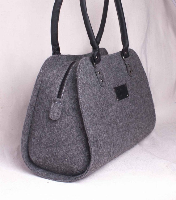 Felted purse Shoulder Bag Street Multi Bag in Grey Diaper