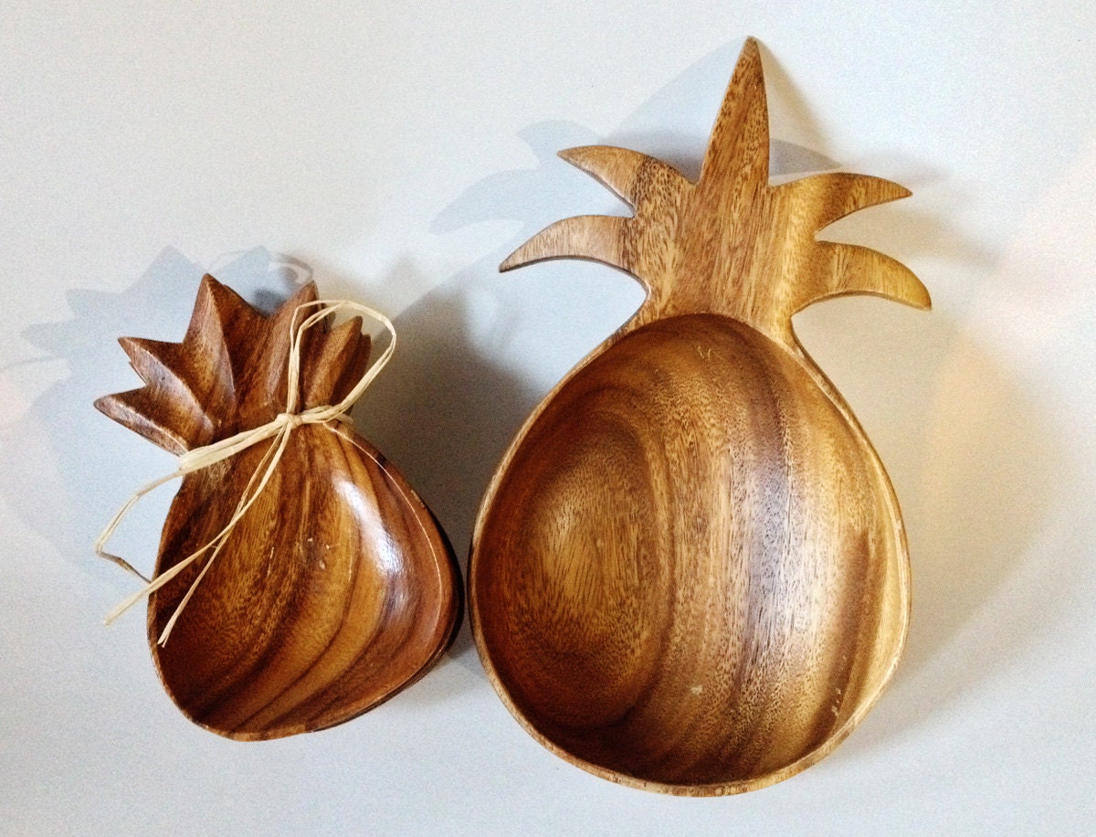 Vintage Hawaiian Monkey Pod Wood Set Hand Carved Dick’s Hawaiian