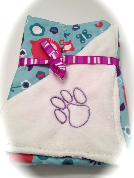 Meow White Fleece Cat Blanket ON SALE by TheButtonBoxStore