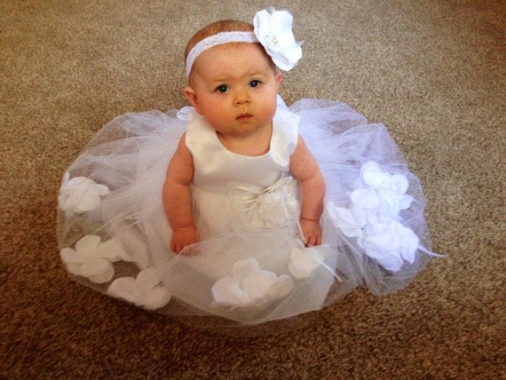 Beautiful White Lace Fancy Headband