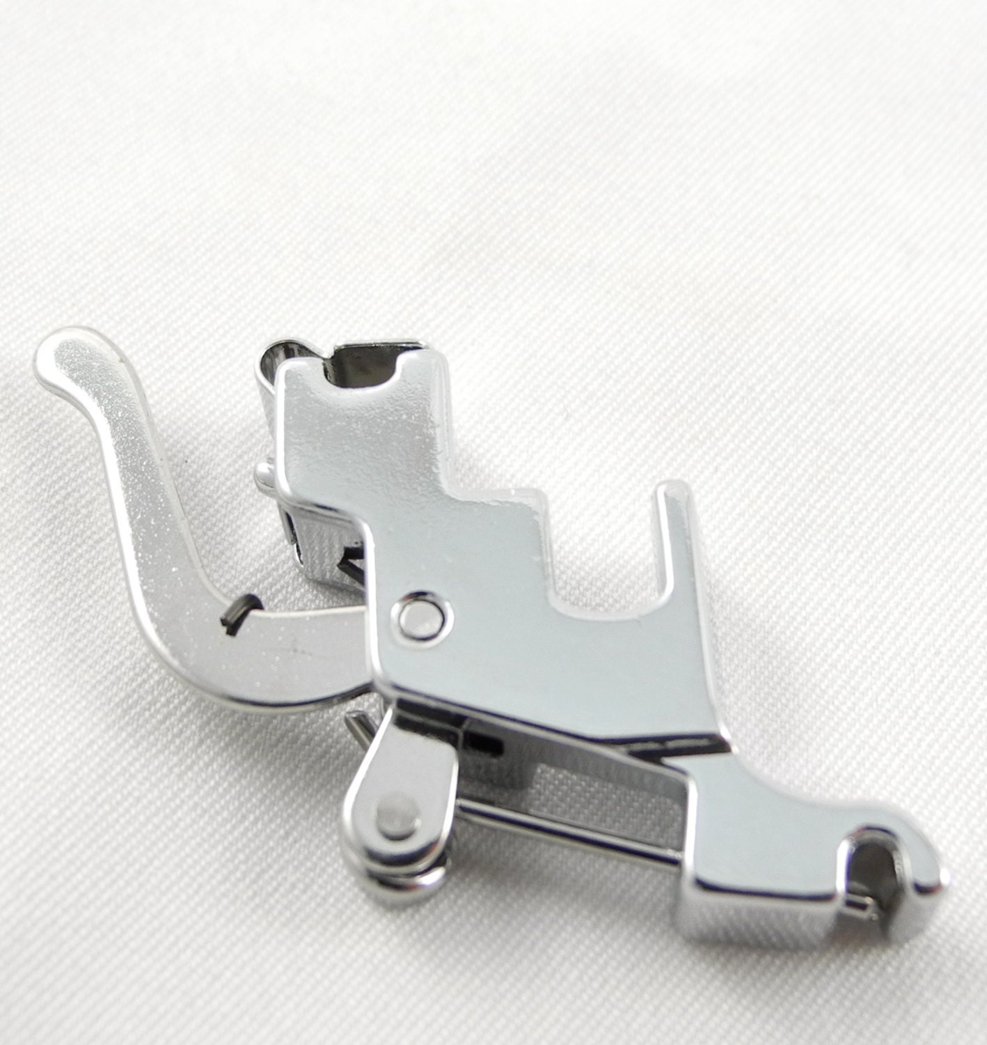 Snap On Shank , Low Shank Adapter 50111 from sewingunique on Etsy Studio