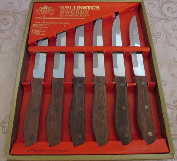 Steak Knife Set Vintage 1970s kitchen knives wood handle