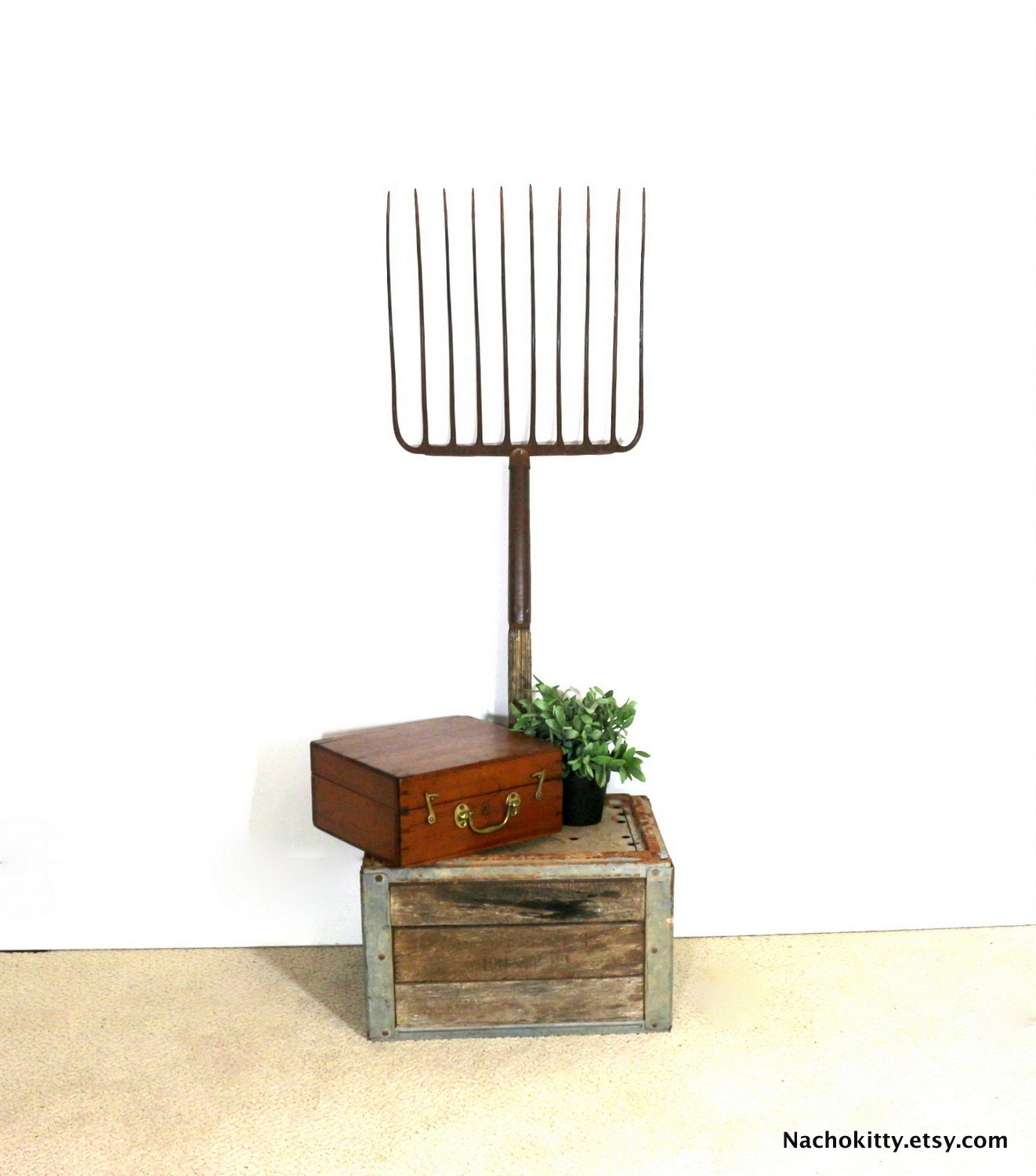 1900s Rustic Pitchfork Large Curved Tines Country by Nachokitty