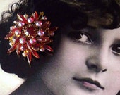 1940 Aurora Borealis Red Flower Burst Pin Costume Jewelry Pin Brooch Purple Tones CHATON MARQUISE rhinestones