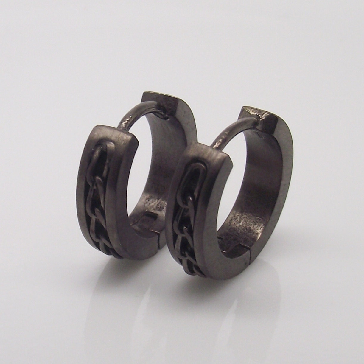 Men's Black Gold Huggie Hoop Earrings Chain Inlay