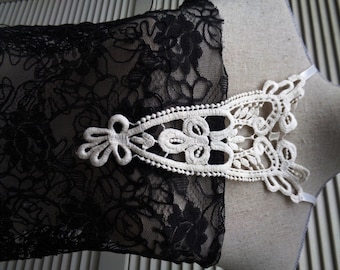 Handmade Ivory Cream Cotton Crochet Style Lace with Satin Ribbon Edwardian Style Dress Collar Bib Necklace Applique OC