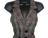 Form Fitting Brown Plaid Vest Womens Clothing Small