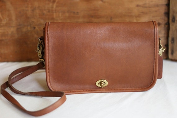 coach classic cross-body