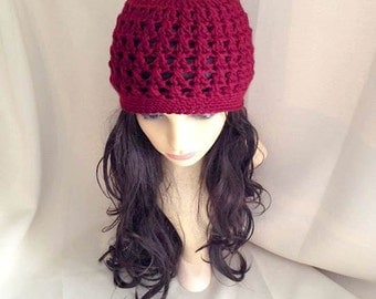 Chunky WOMEN BEANIE HAT / Burgundy crochet hat adult size