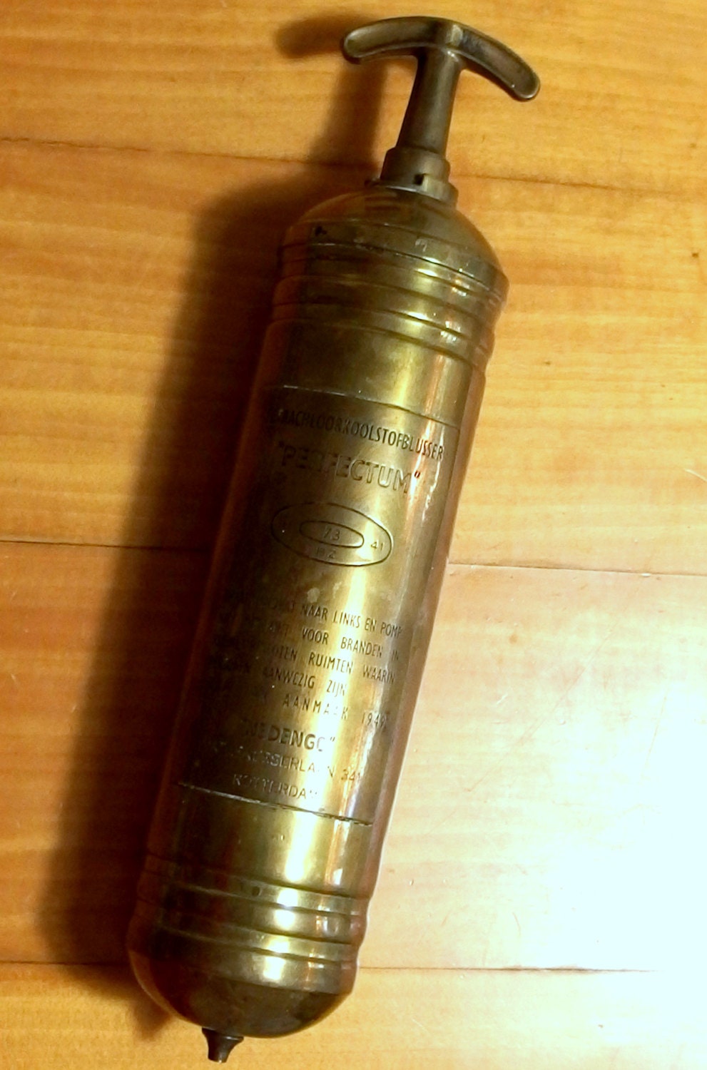 antique stop fire commander extinguisher