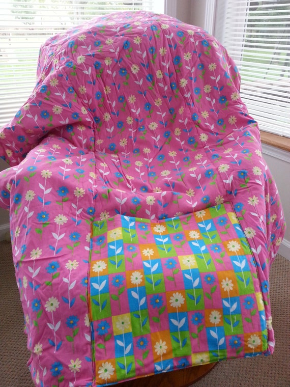 quillow-quilt-that-folds-into-a-pillow-by-sewingmystitchintime