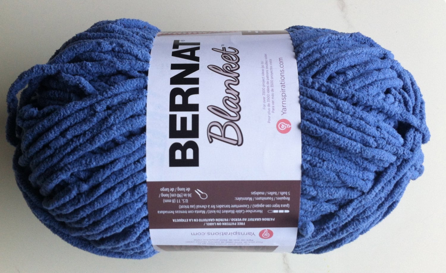 COUNTRY BLUE Bernat Blanket Yarn Color 10106 Big 10.5oz Skein
