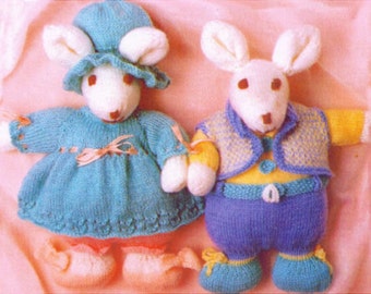 the snowmans snow dog toy dk knitting pattern by Heritageknitting1