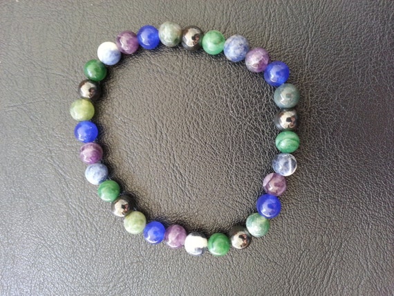 Healing Crystal Bracelet-Anxiety by QuinnsCrystals on Etsy