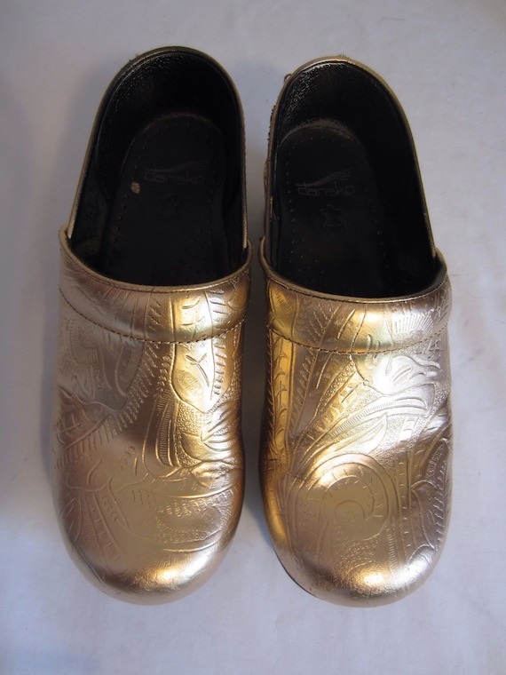 dansko antique tooled