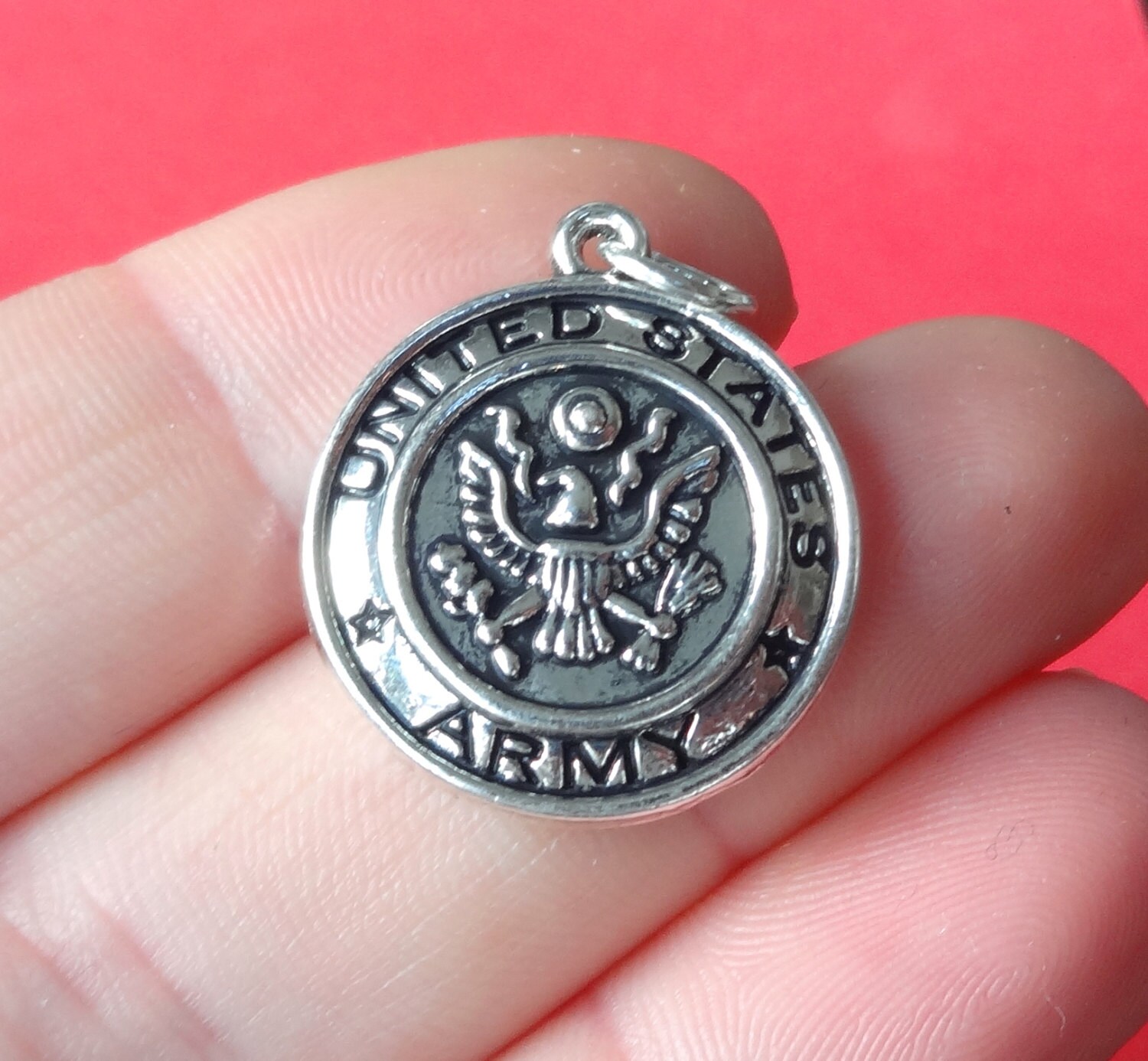 2 UNITED STATES ARMY Charms 22x20mm