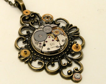 Steampunk jewelry. Steampunk watch necklace pendant.