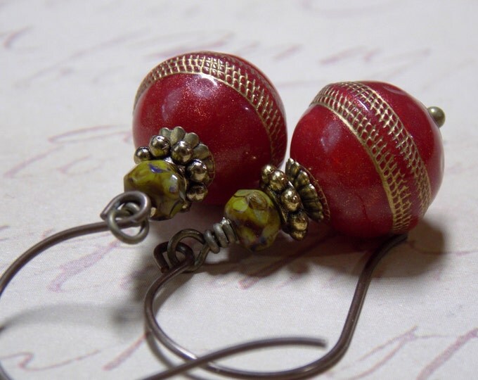 Red Earrings Vintage Red Gold Round Beads Sparkle Gold Shimmer Holiday Earrings Mossy Green Rustic Stones Woodland Bohemian Earrings