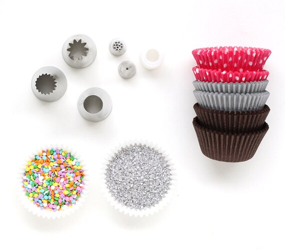 Sweet Estelle's Classic Cupcake Decorating Kit - Pastry Tips, Cupcake Liners and Sprinkles Il_570xn