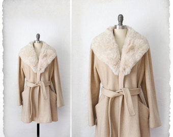 70s coat / 1970s blonde wrap coat with fur collar - now 99.99