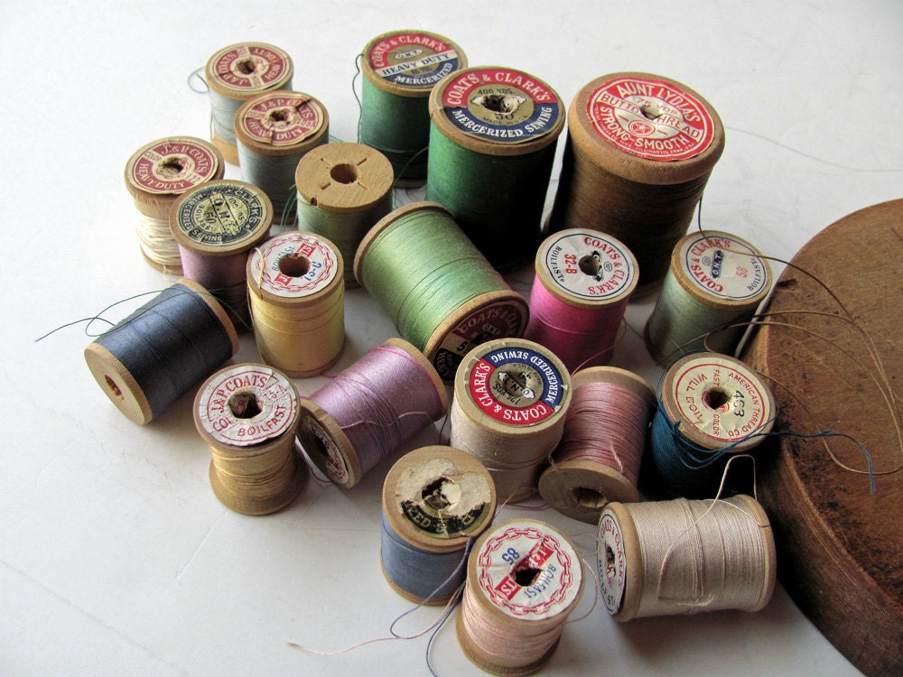 21 Vintage Spools of Thread Wooden Spool Sewing by HilltopTimes