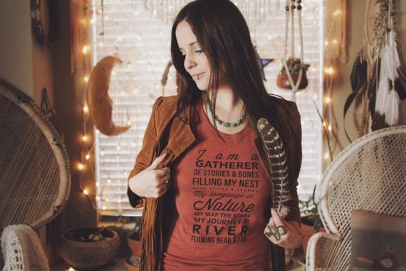 The Gatherer Tee.  PRE ORDER - Womens Tri-Clay