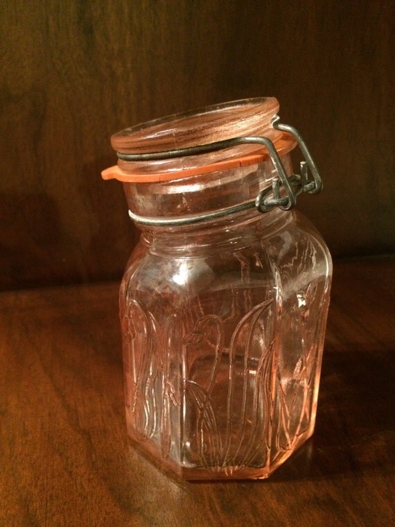 Italy Pink Depression Glass Jar With Locking Lid Made In Italy