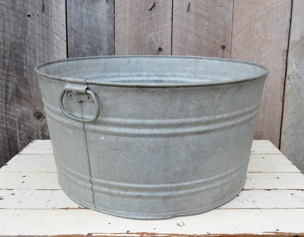 Large Galvanized Wash Tub