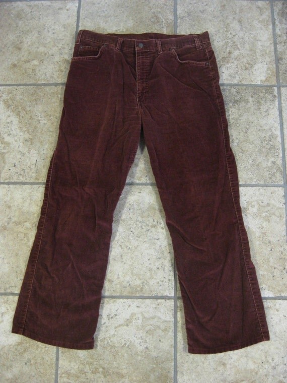 brown tab levis