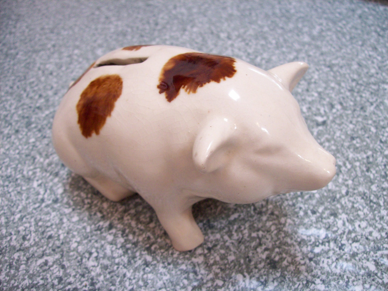 Vintage BENNINGTON Piggy Bank porcelain large sow pig spotted