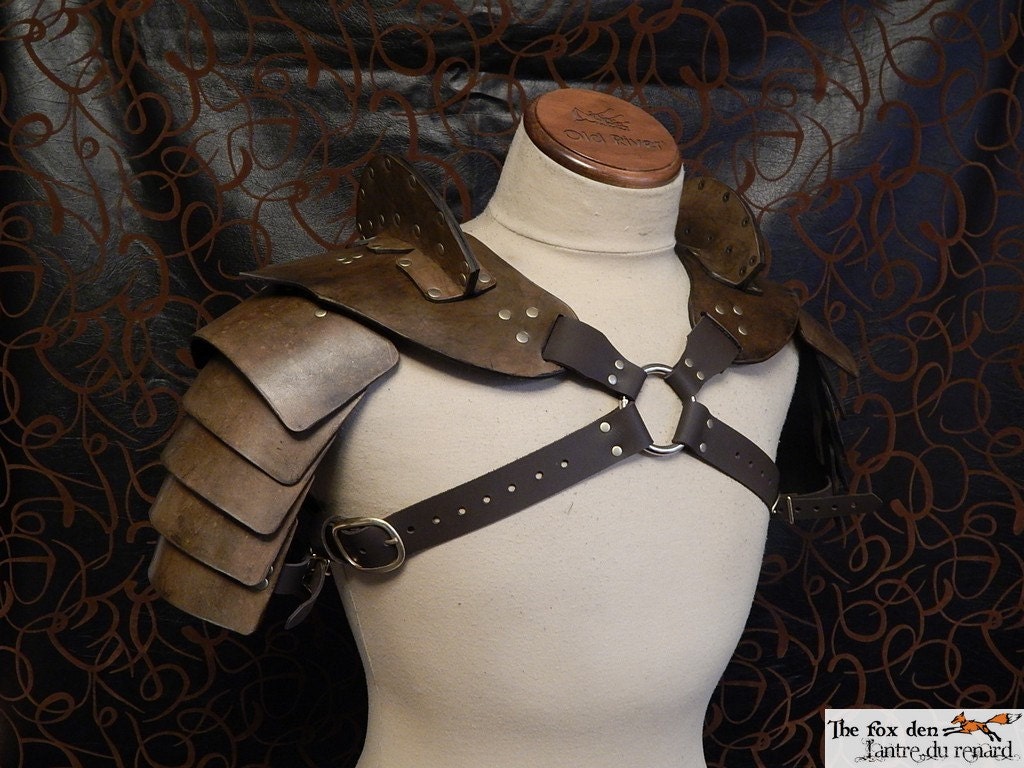 Gladiator hardened leather double shoulder armor spartacus