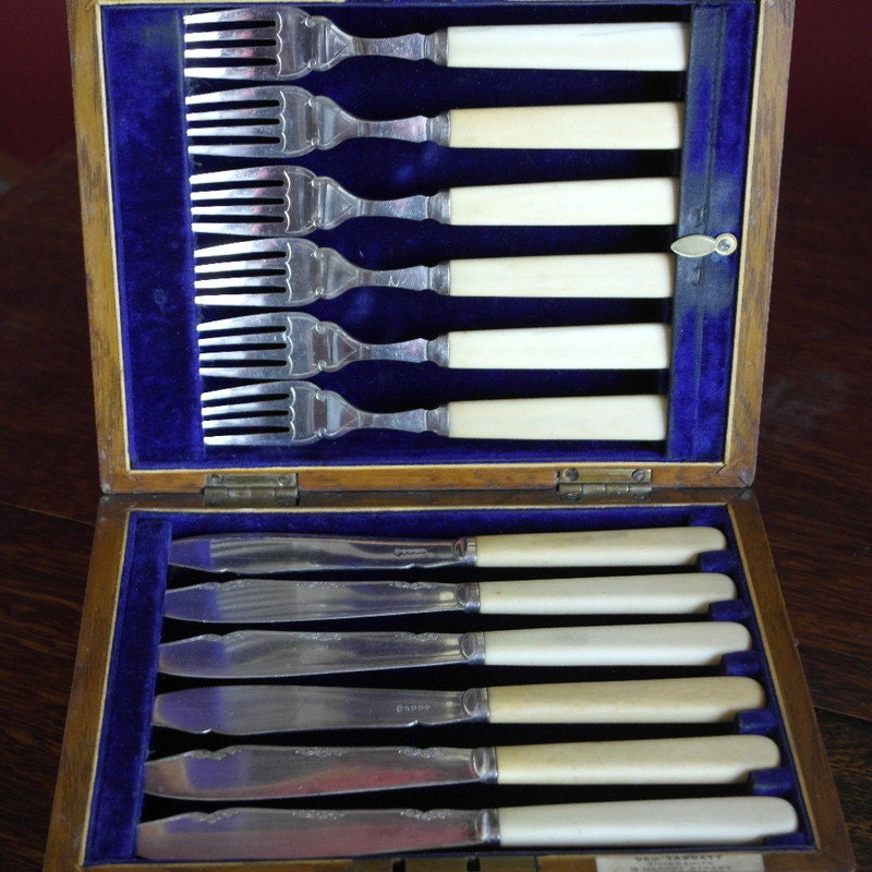 antique oak boxed set of silver plate fish cutlery setting for 6 ...