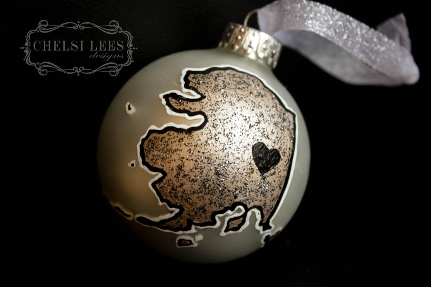 state of alaska christmas ornament hand by chelsileesdesigns state of alaska christmas ornament hand by chelsileesdesigns