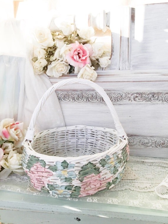 Shabby Cottage Floral wicker basketShabby White by Fannypippin