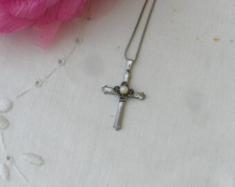 Cross - Sterling Silver - Pearl - On Chain - Vintage