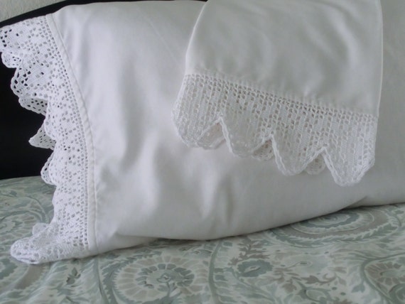 Crochet Lace Trimmed Pillowcase Set Standard White